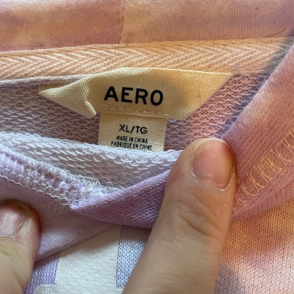 Purple Aeropostale cropped sweater (SOLD) - Picture 2 of 3